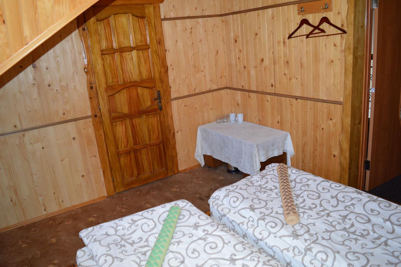 Guest House Mansarda Yaremche Eksteriør billede